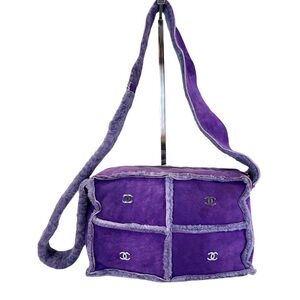 💜Vintage Chanel Mouton Suede & Shearling Shoulder Bag